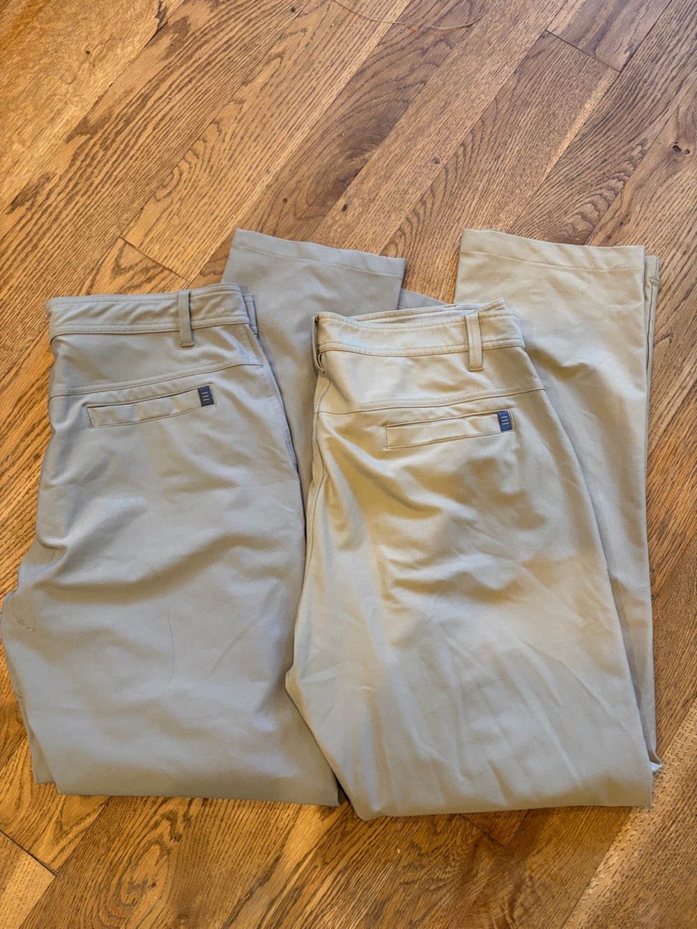 LOT 2 PAIR Free fly nomad pant size 34/32. Khaki light GRAY MENS